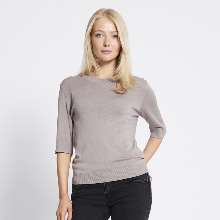 Tiheäneuloksinen pusero "Ada" Tiheäneuloksinen pusero "Ada"